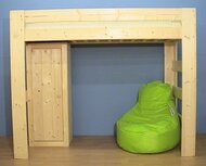 Hoogslaper met een 1-deurskast